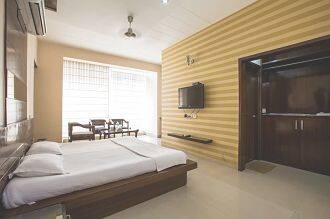 Hotel Maharani Regency, Zirakpur 3